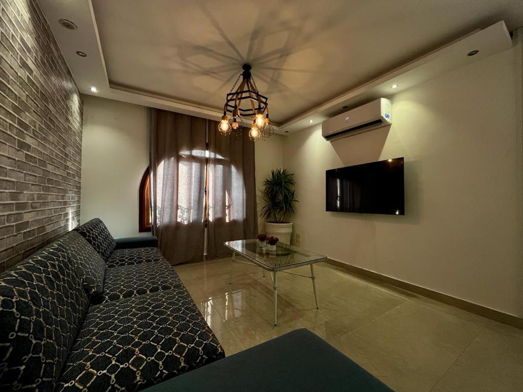 Apartment The Greek Suiteinn Cairo